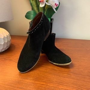 Lucky Brand/ Booties